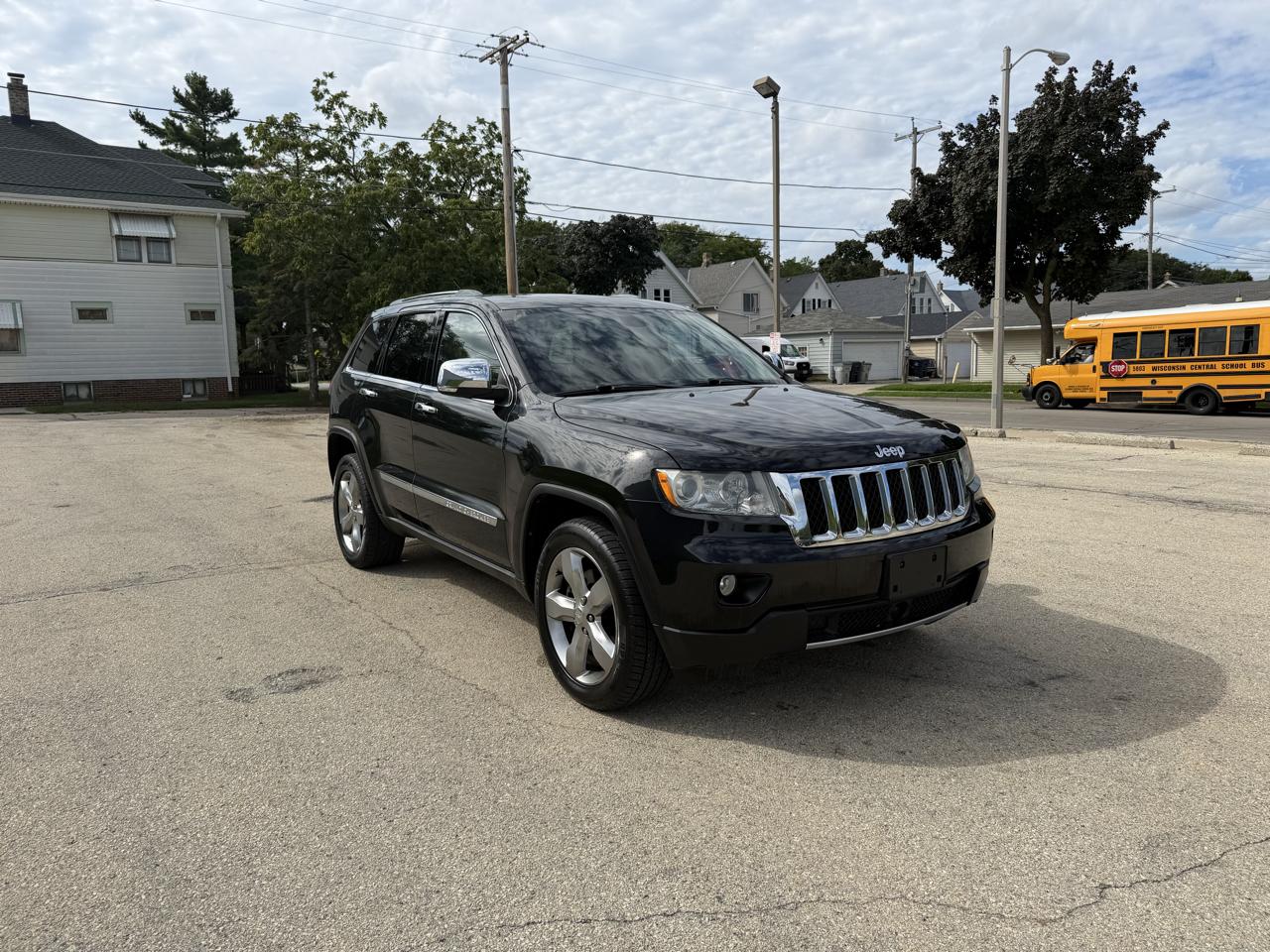 Jeep Grand Cherokee Overland 4WD 2011