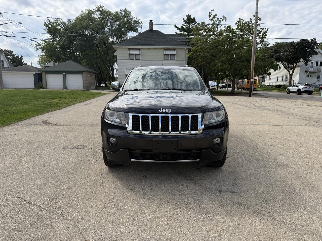 Jeep Grand Cherokee Overland 4WD 2011