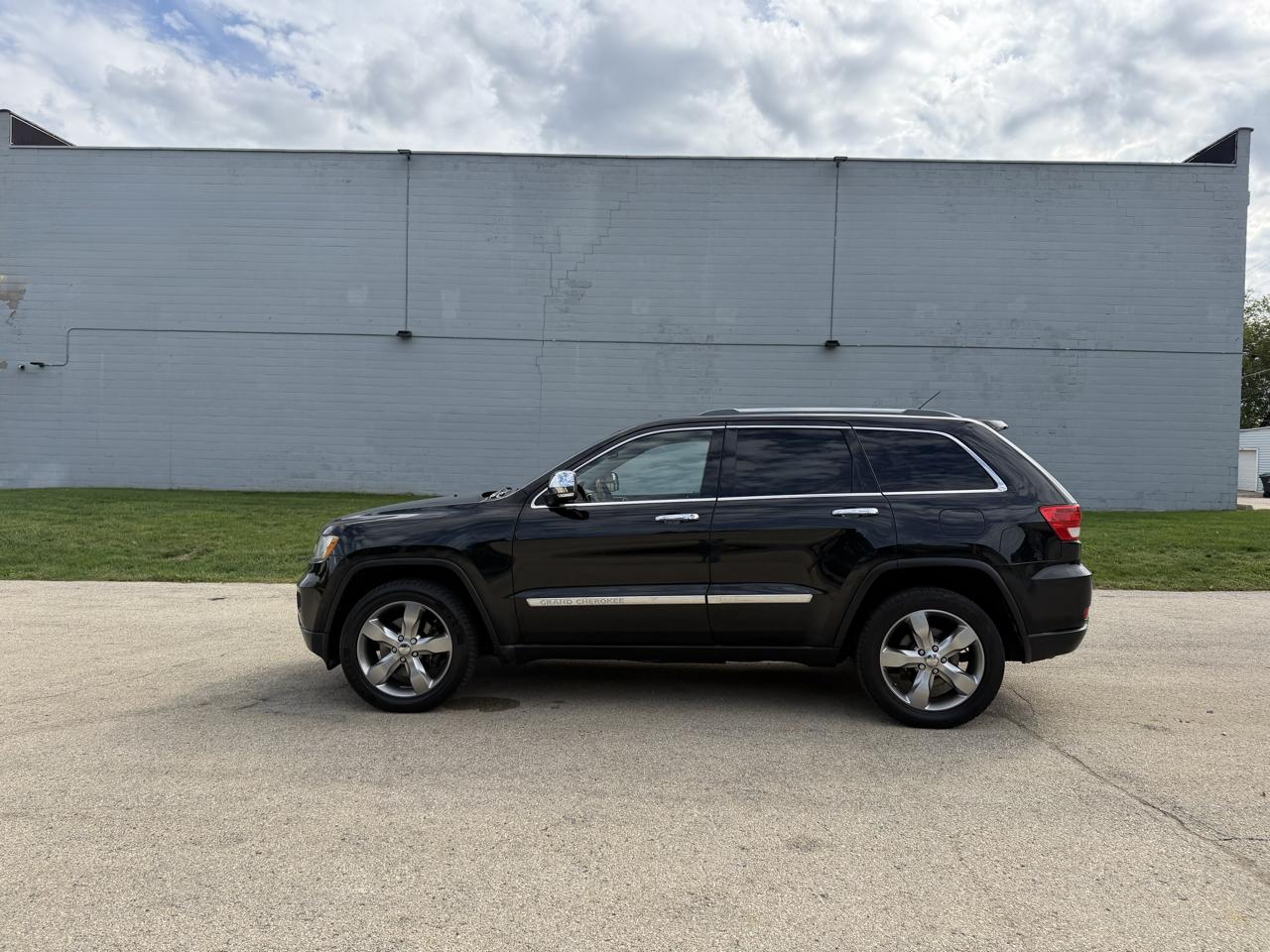 Jeep Grand Cherokee Overland 4WD 2011