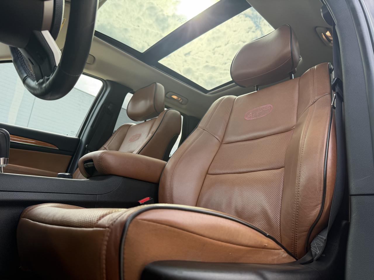 Jeep Grand Cherokee Overland 4WD 2011