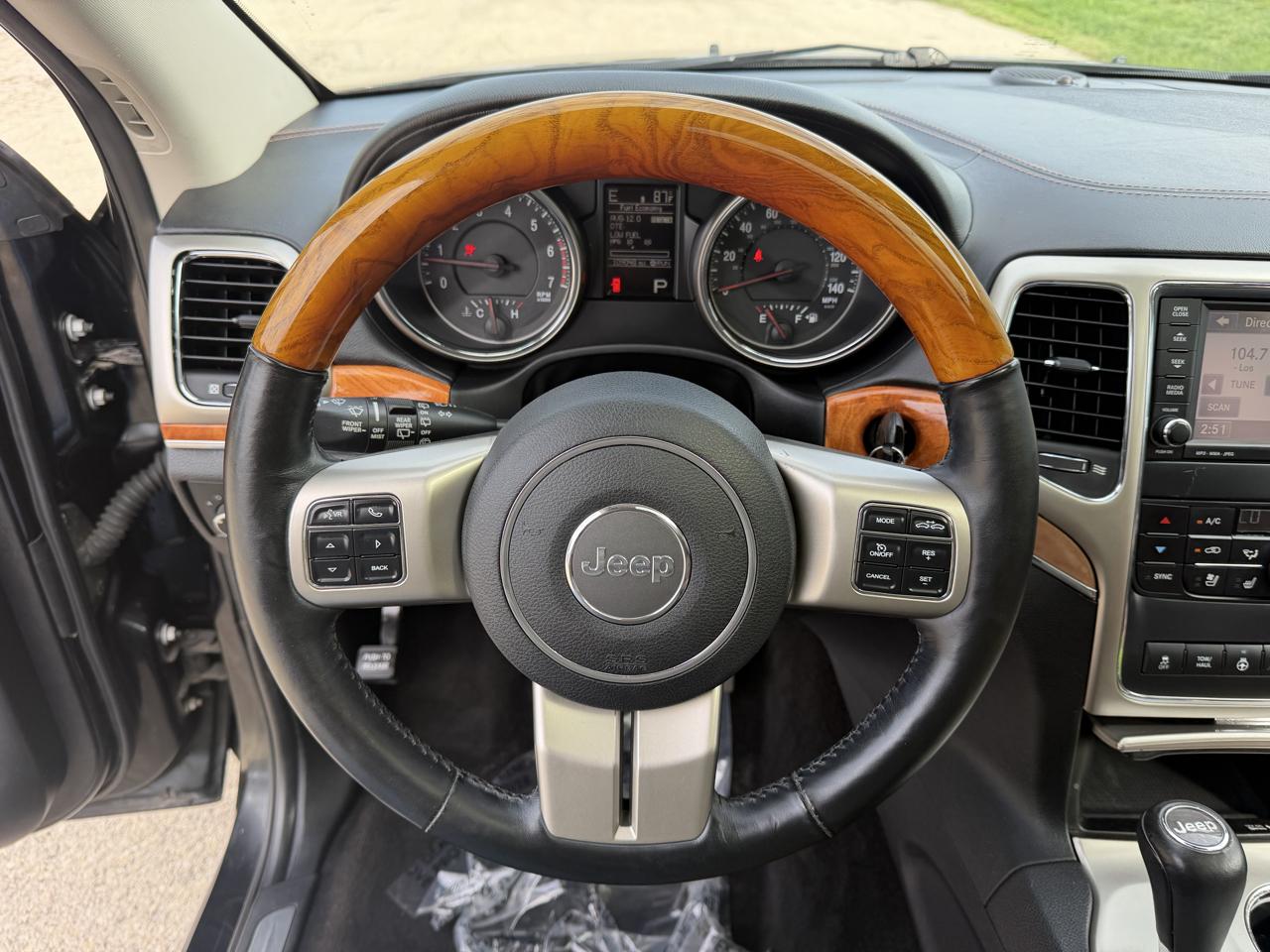 Jeep Grand Cherokee Overland 4WD 2011