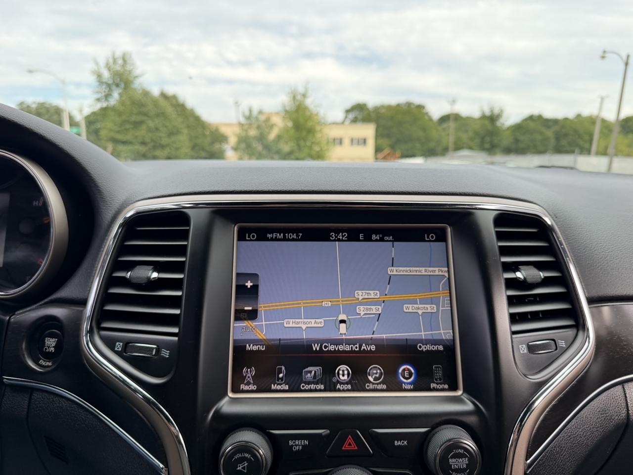 Jeep Grand Cherokee Limited 4WD 2016