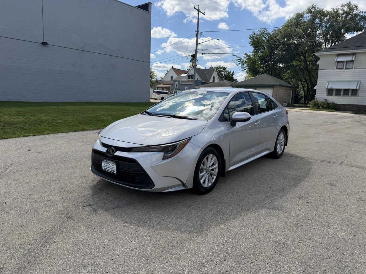 Toyota Corolla LE 2024