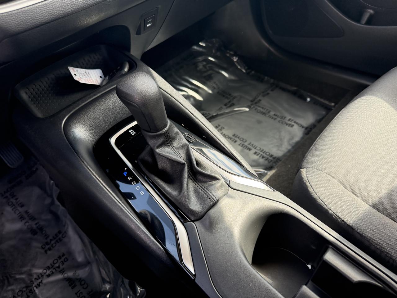 Toyota Corolla LE 2024