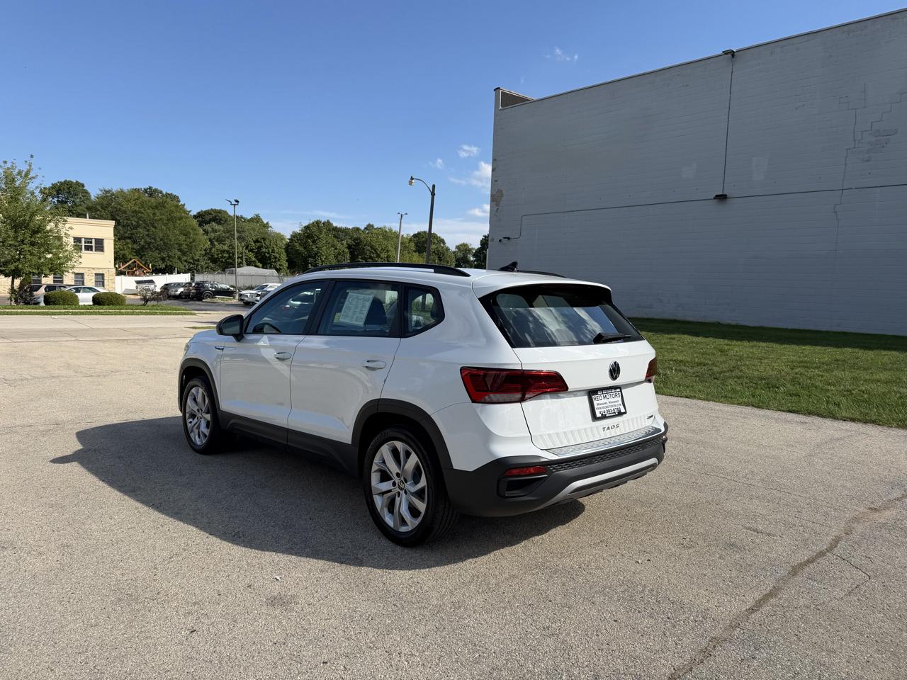 Volkswagen Taos S 4MOTION 2023
