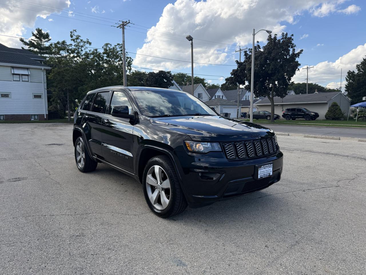 Jeep Grand Cherokee Laredo 4WD 2017