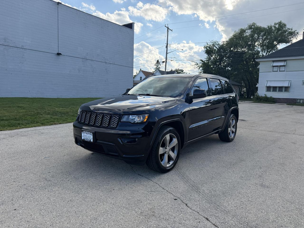 Jeep Grand Cherokee Laredo 4WD 2017