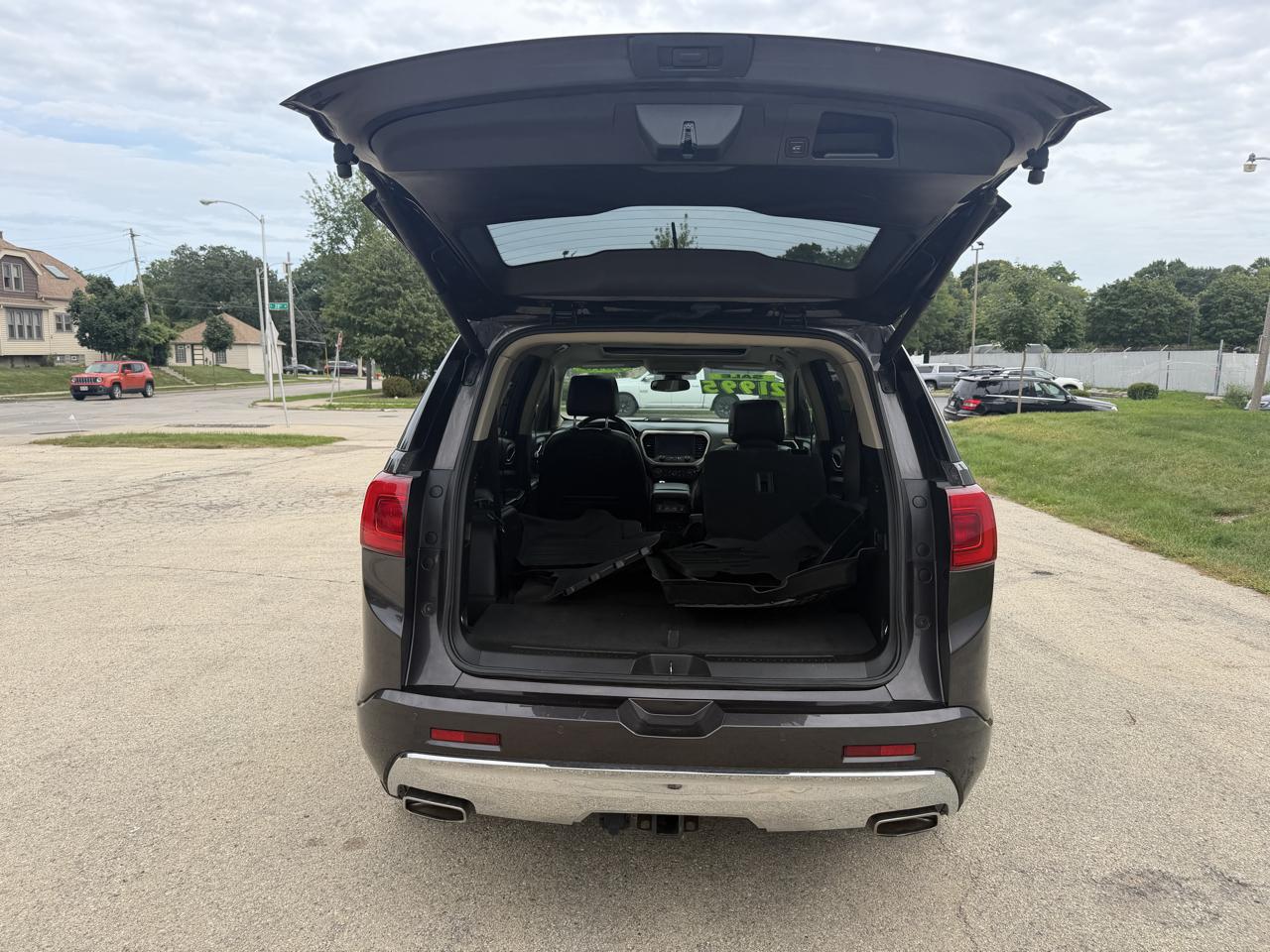 GMC Acadia Denali AWD 2018