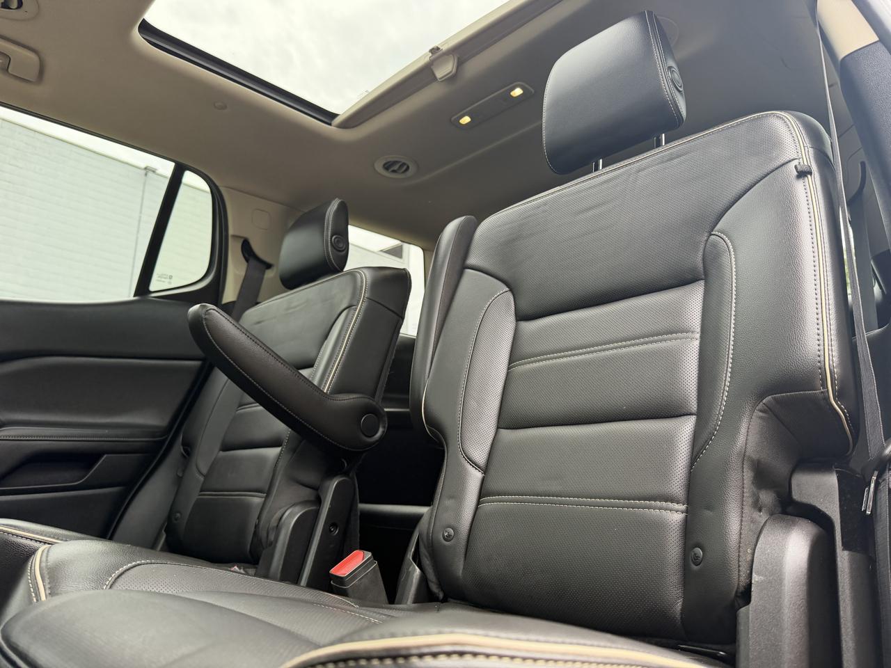 GMC Acadia Denali AWD 2018