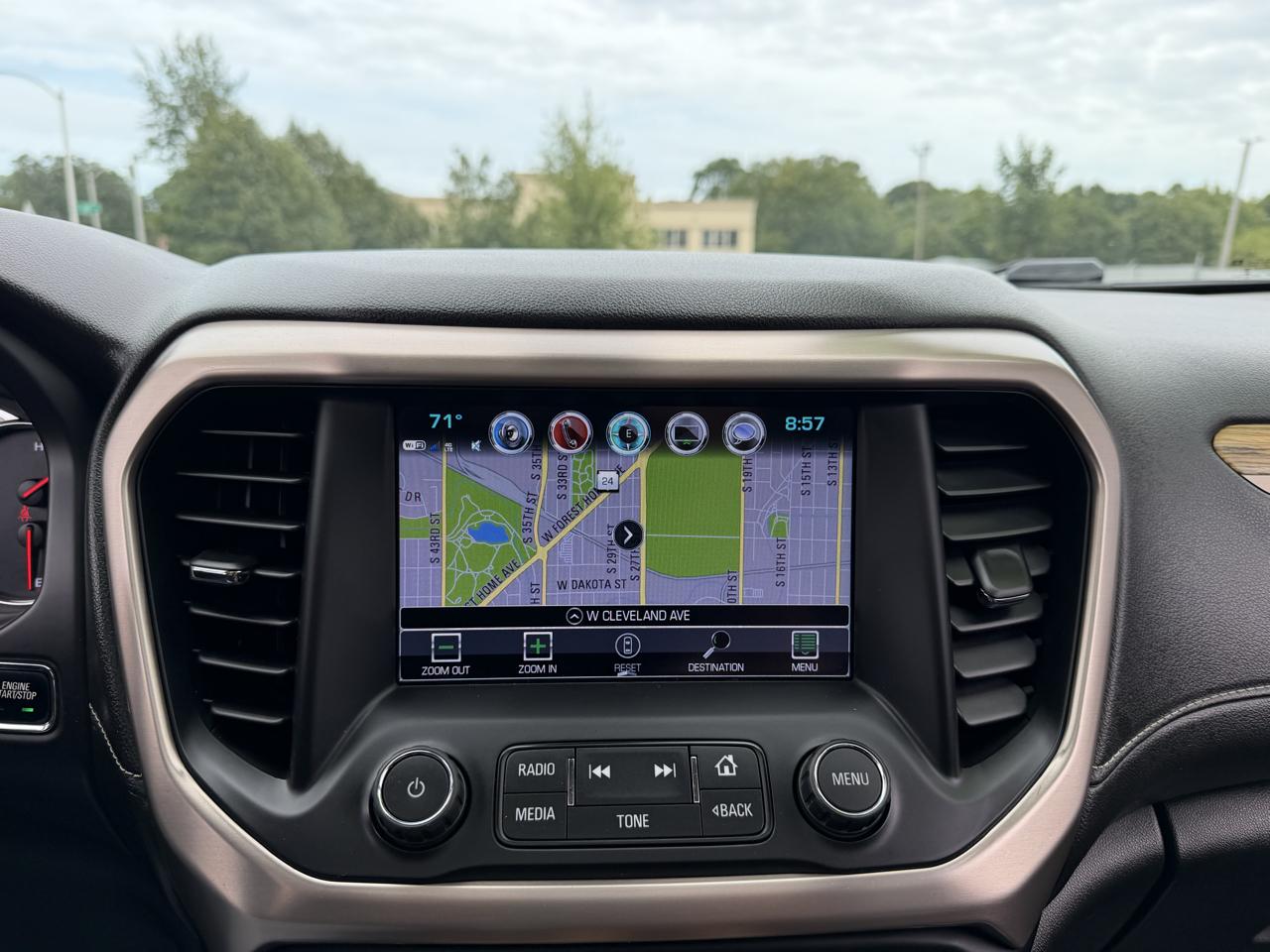 GMC Acadia Denali AWD 2018
