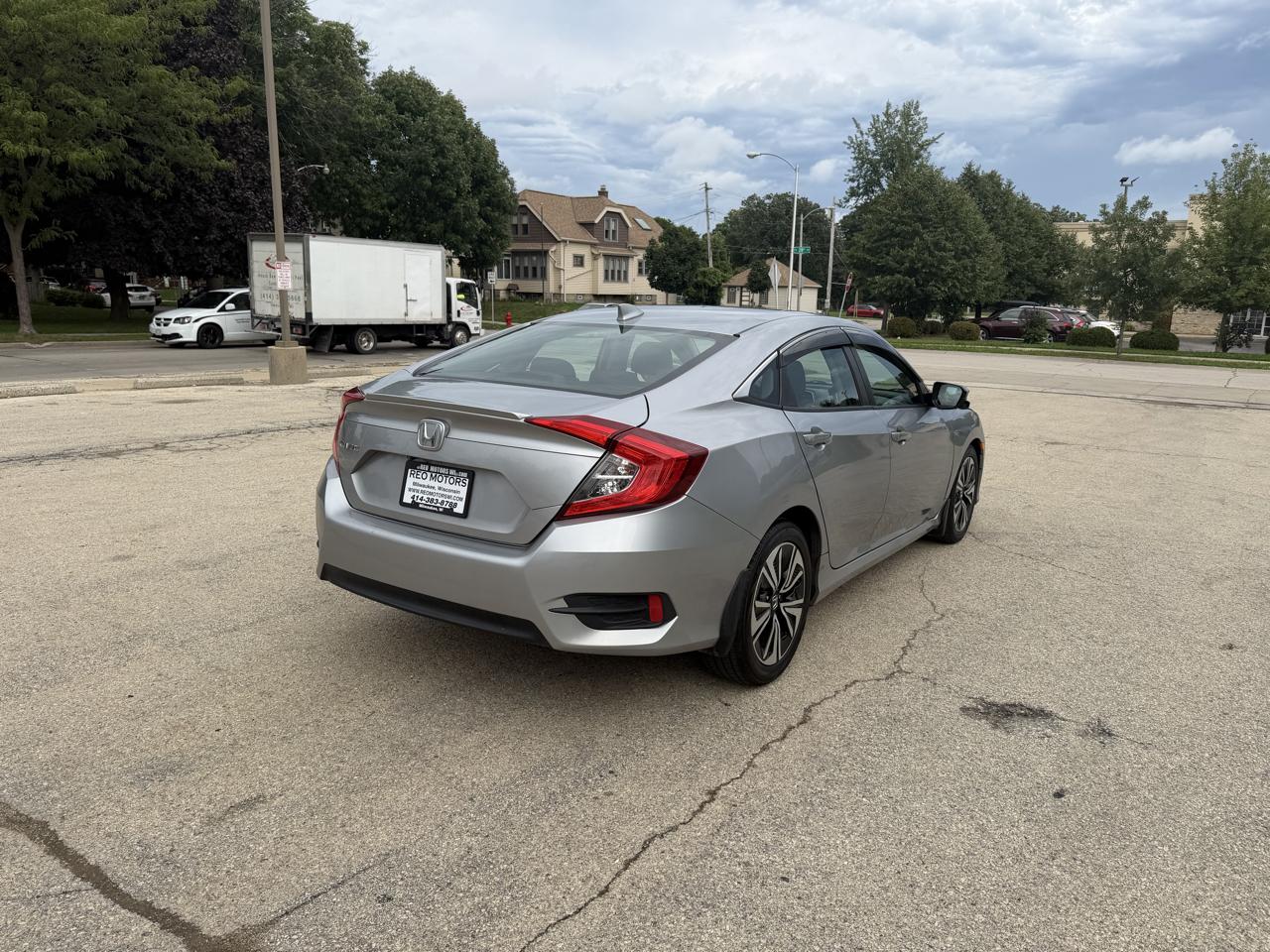 Honda Civic EX-T Sedan CVT 2017