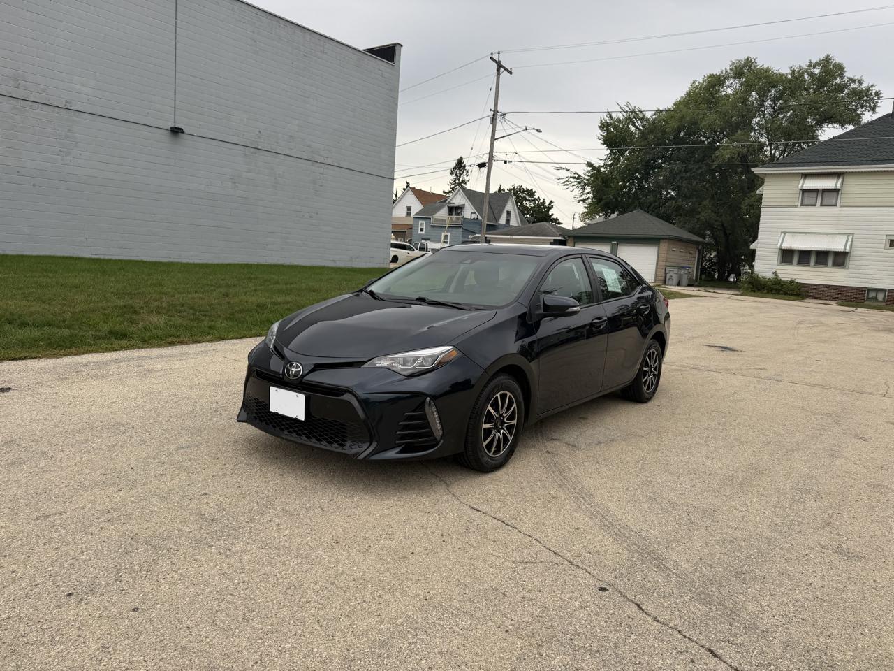 Toyota Corolla XLE CVT 2019