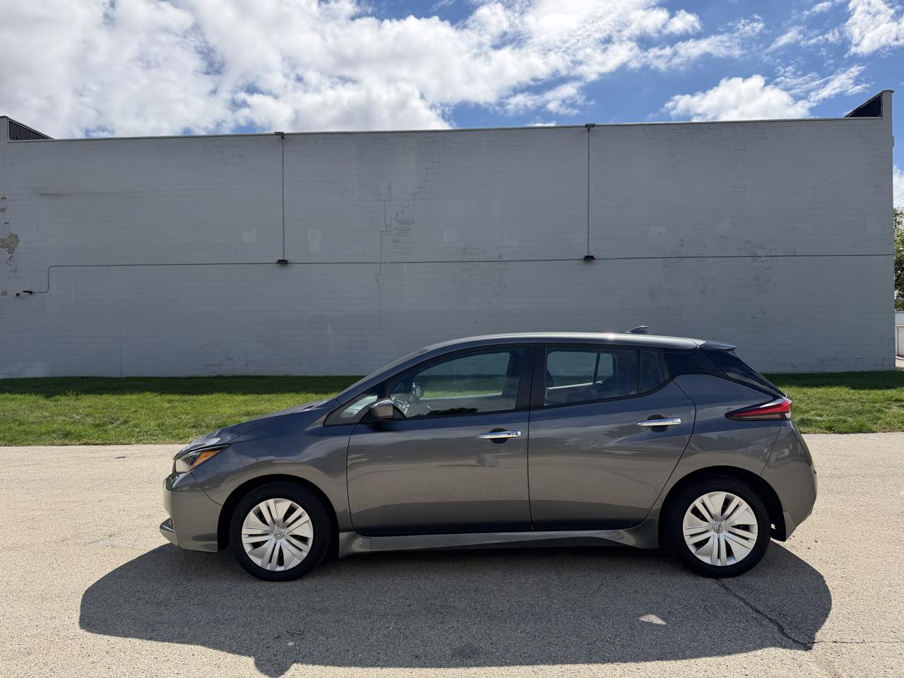 Nissan Leaf S 2025