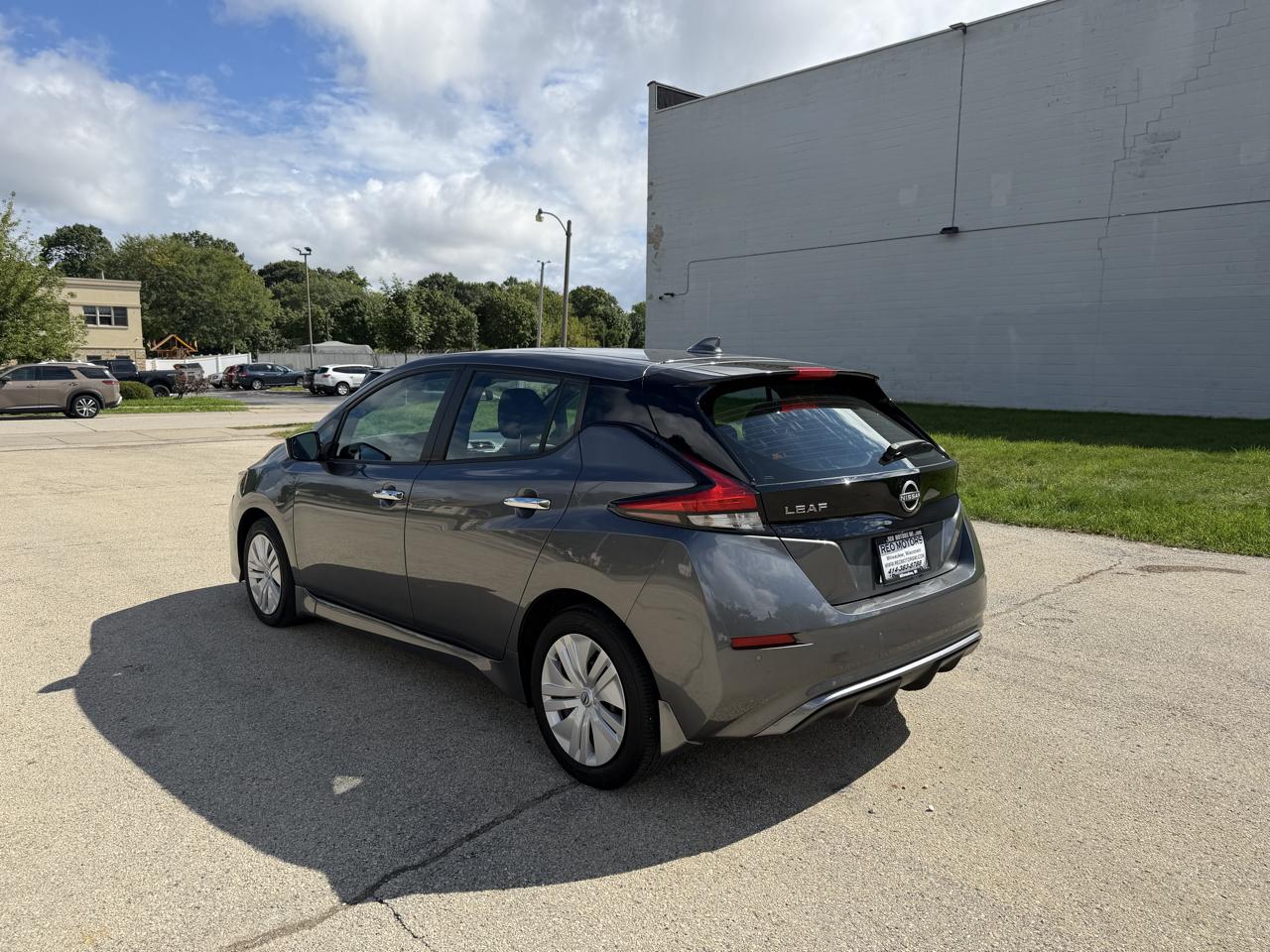 Nissan Leaf S 2025