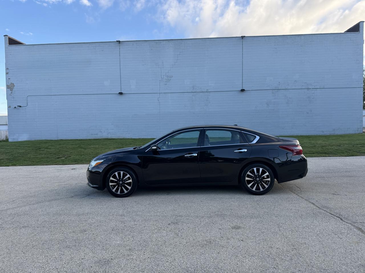 Nissan Altima 2.5 SV 2018