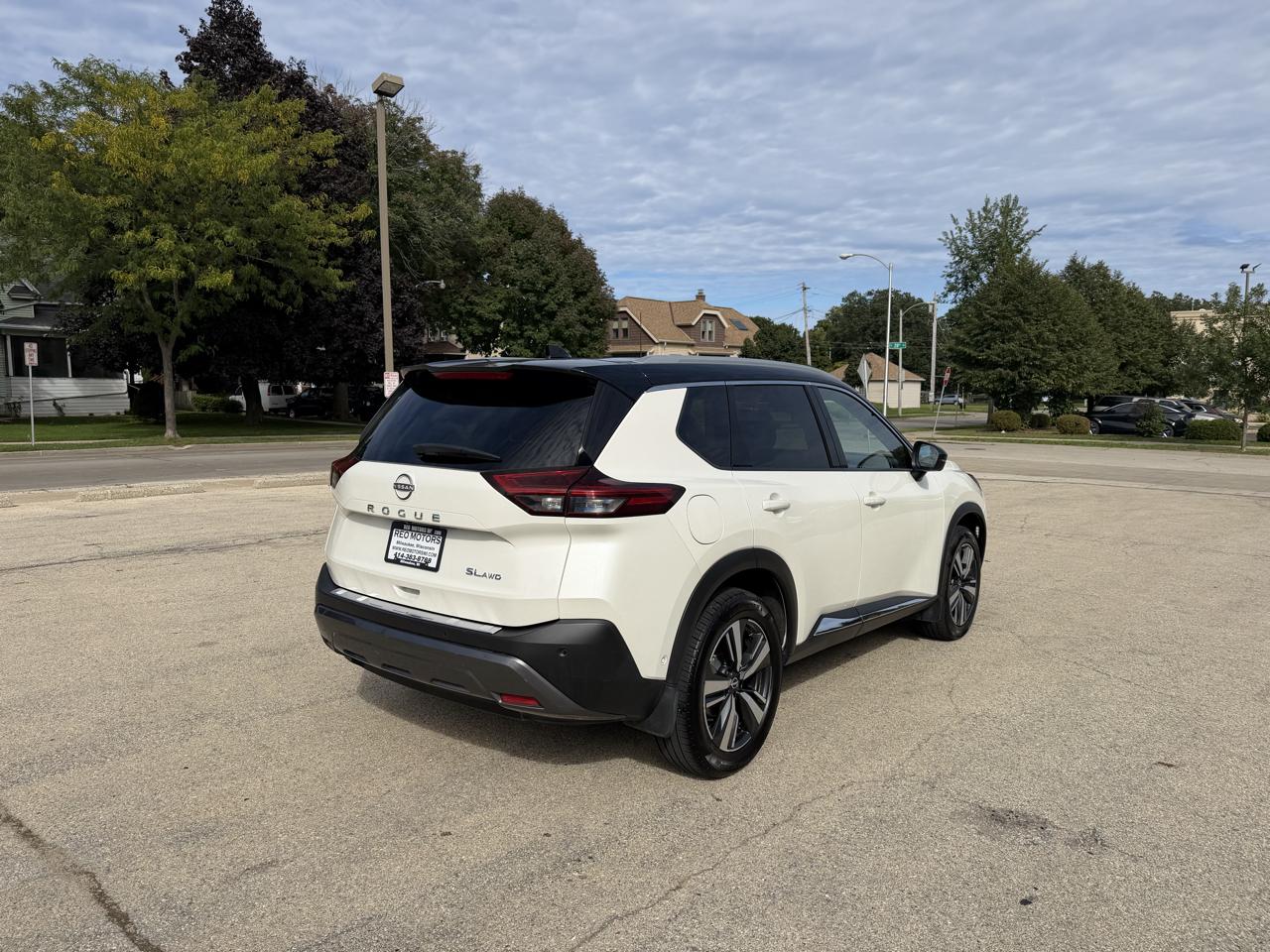 Nissan Rogue SL AWD 2023