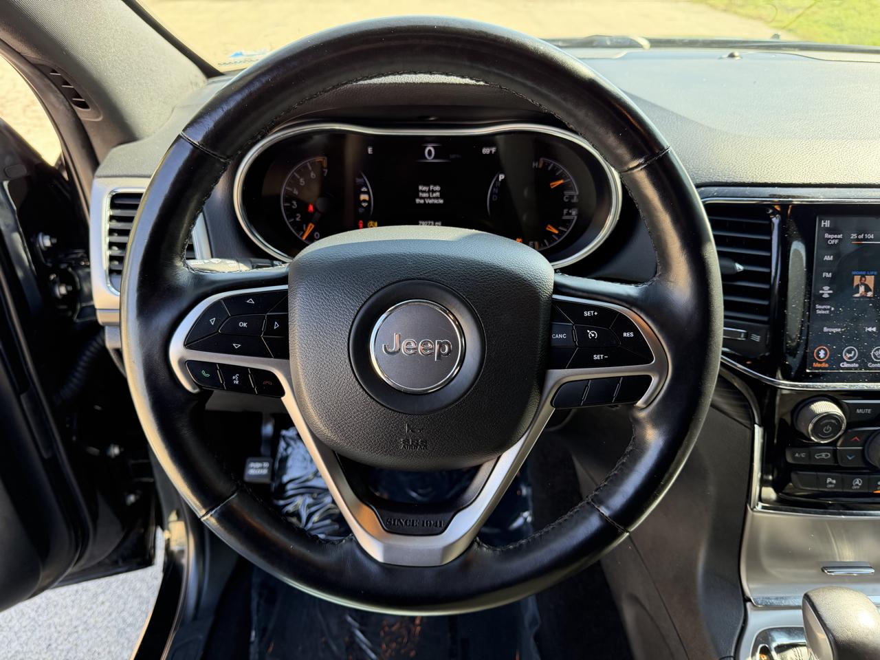 Jeep Grand Cherokee Laredo 4WD 2020