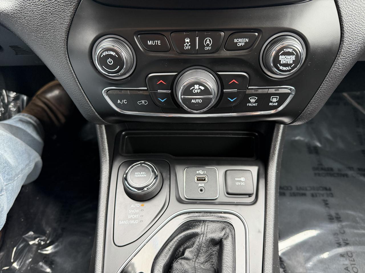 Jeep Cherokee Limited 4WD 2020