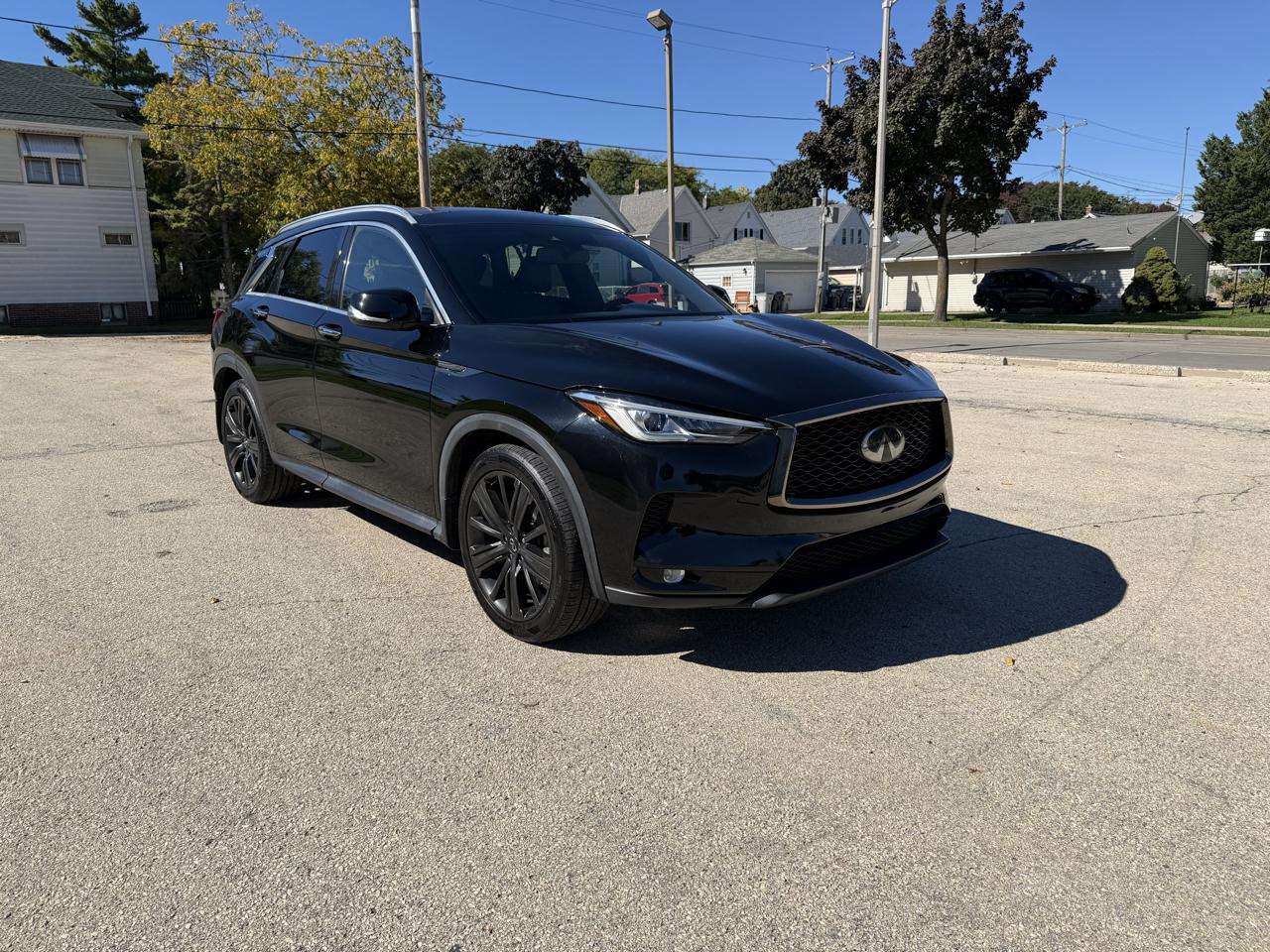 Infiniti QX50 LUXE AWD 2021