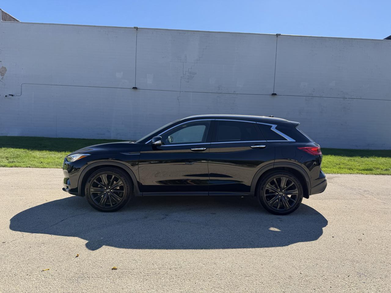 Infiniti QX50 LUXE AWD 2021