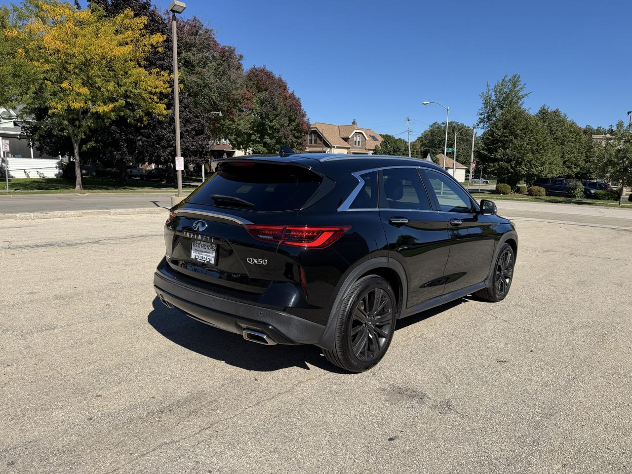 Infiniti QX50 LUXE AWD 2021