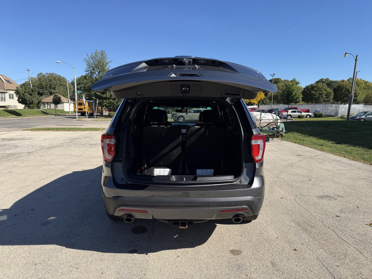 Ford Explorer XLT 4WD 2017