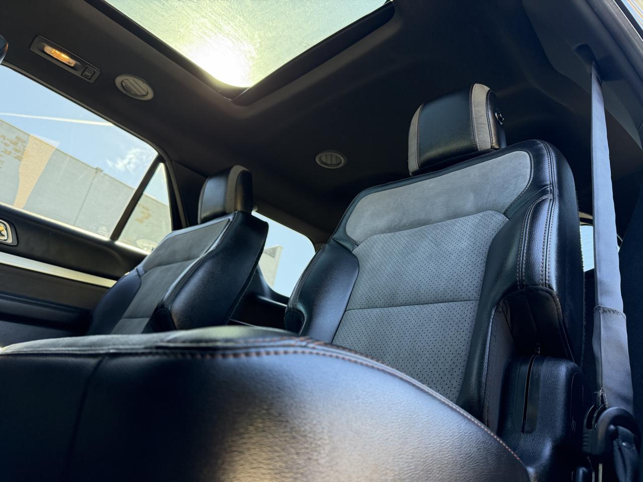 Ford Explorer XLT 4WD 2017