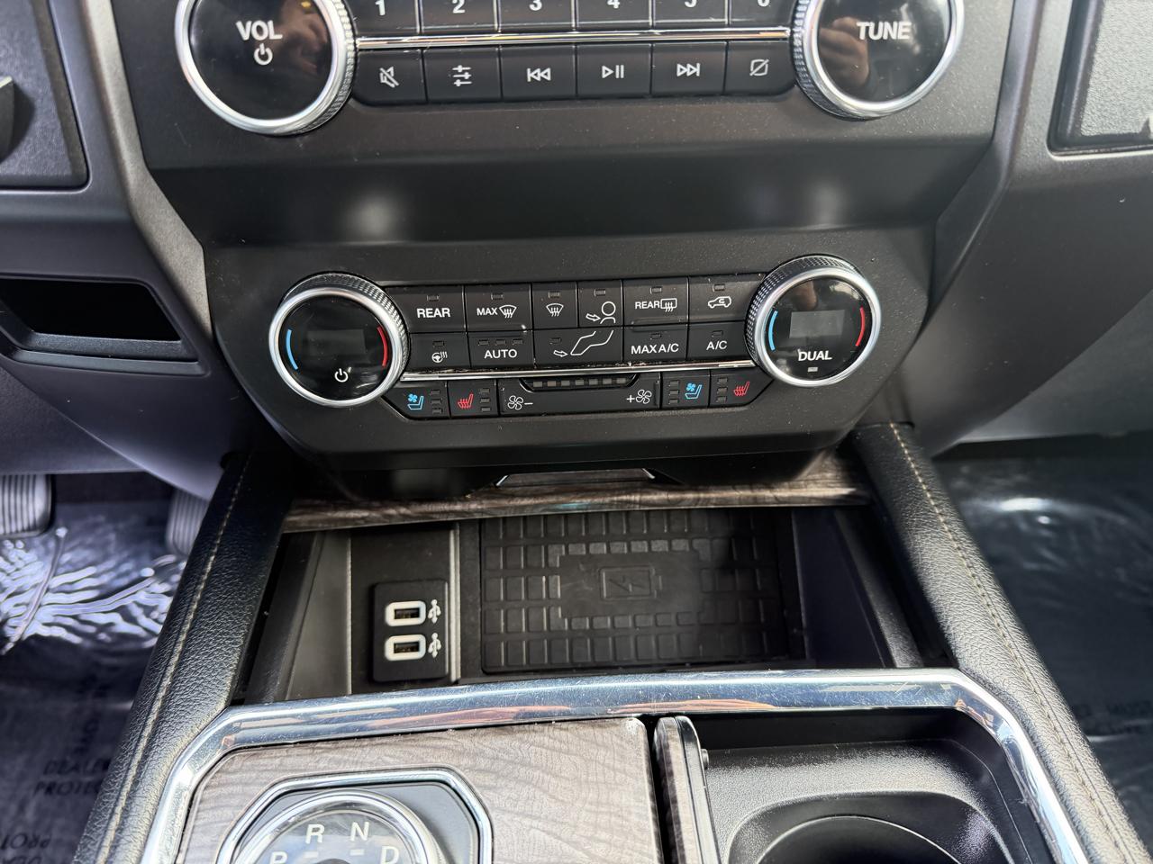 Ford Expedition Limited 4WD 2019