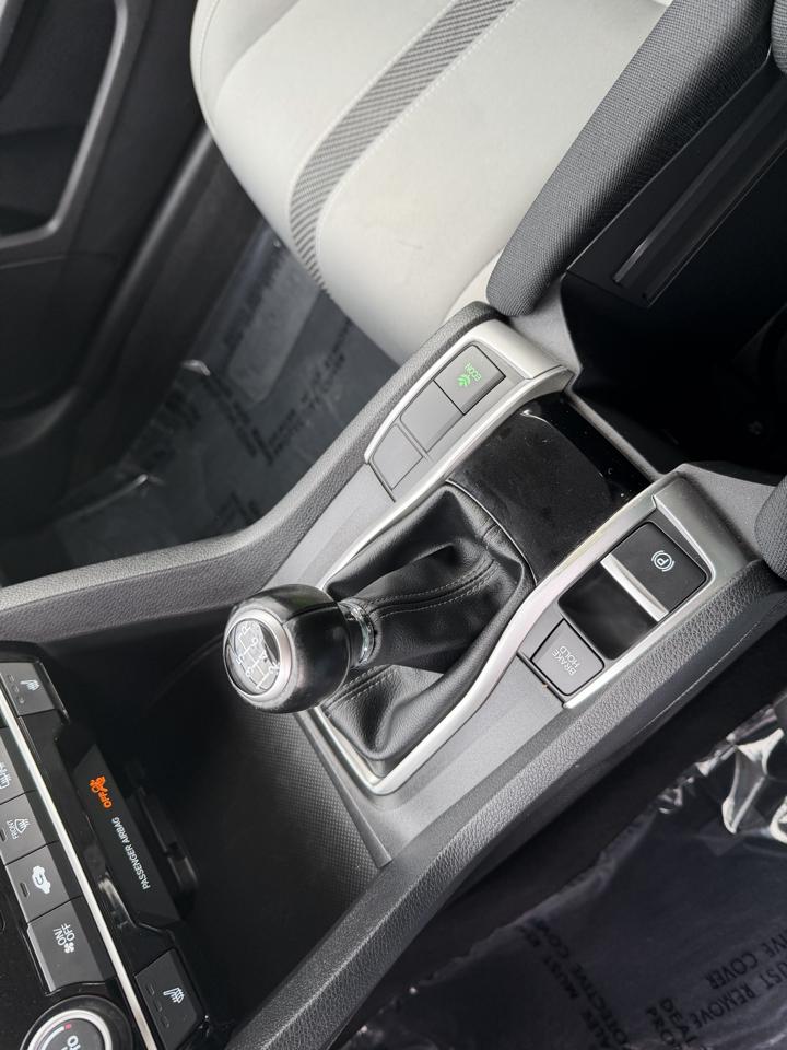 Honda Civic EX-T Sedan 6M 2018