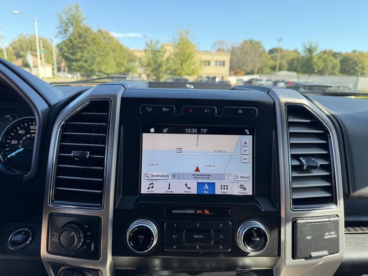 Ford F-150 Platinum SuperCrew 5.5-ft. Bed 4WD 2019