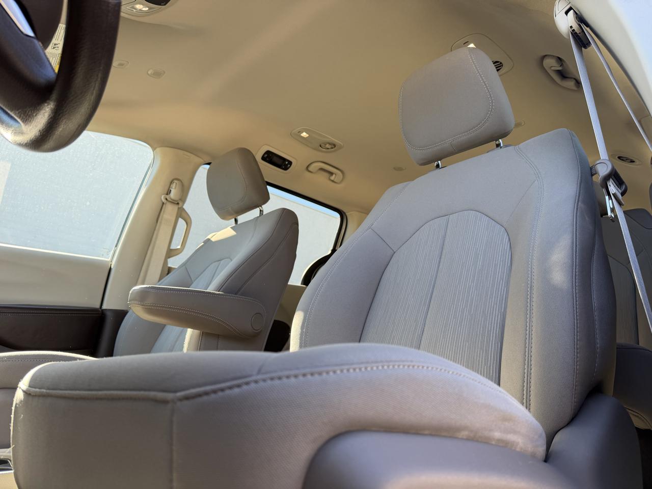 Chrysler Voyager LX 2021