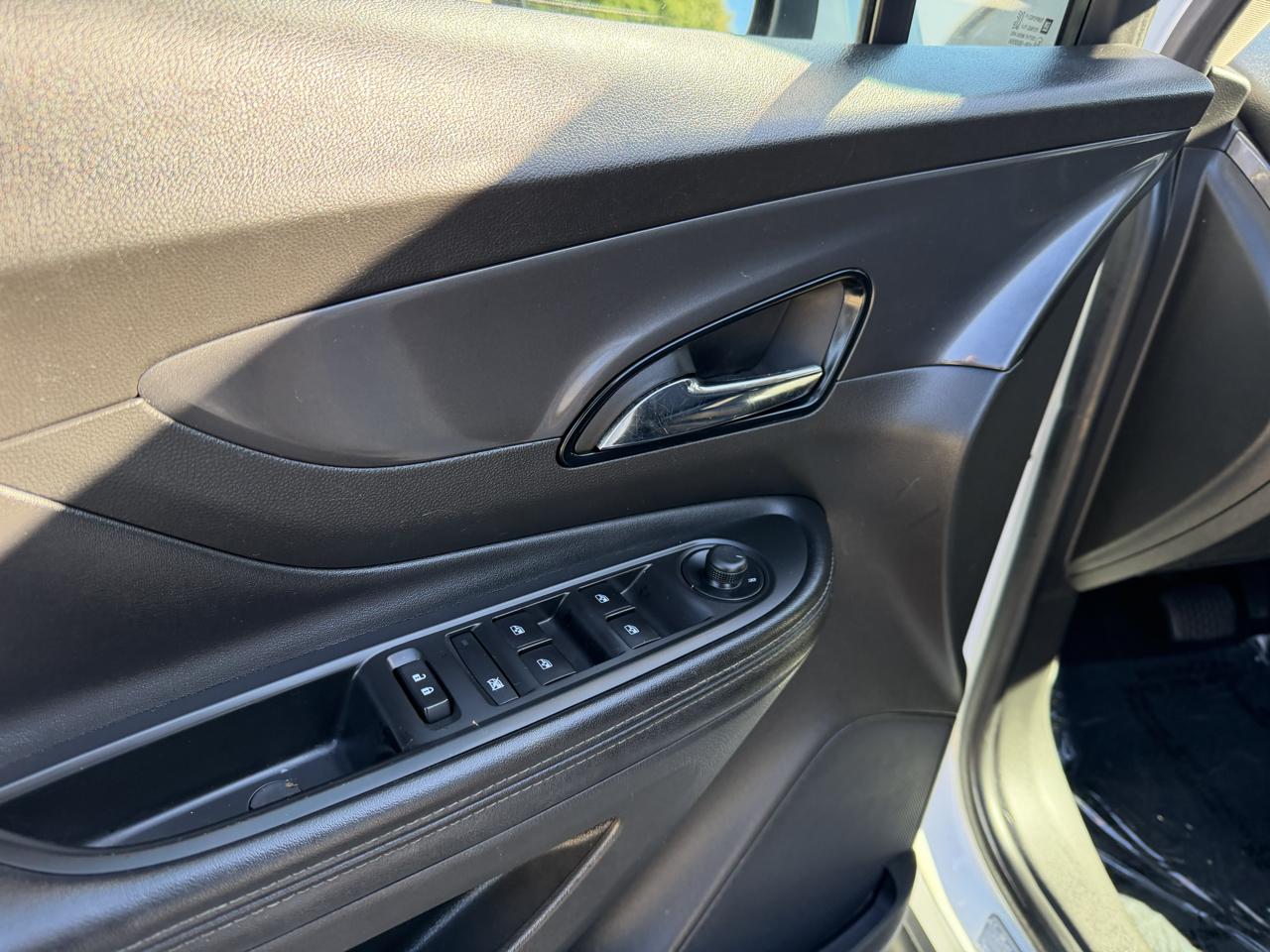 Buick Encore Preferred FWD 2021