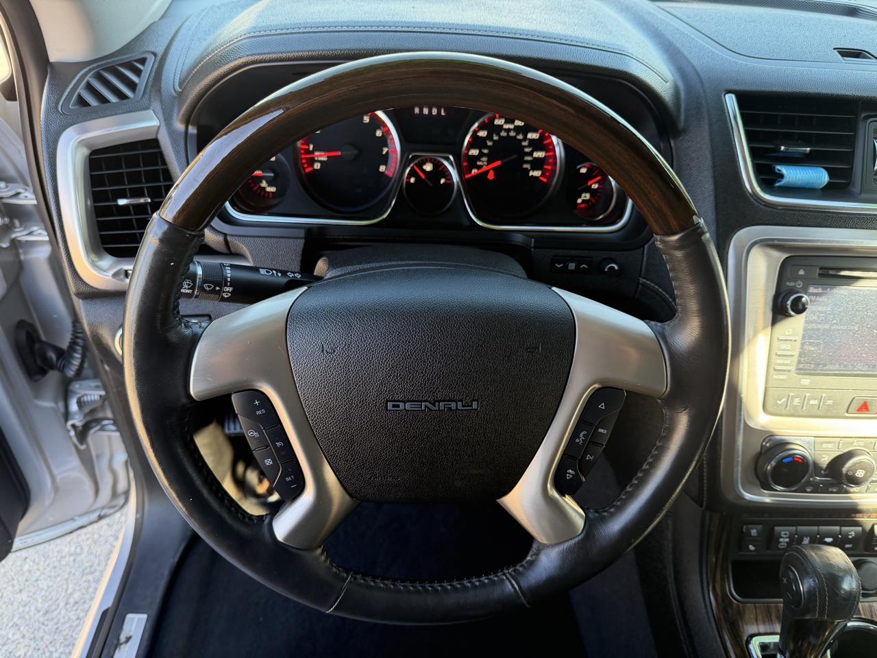 GMC Acadia Denali AWD 2016