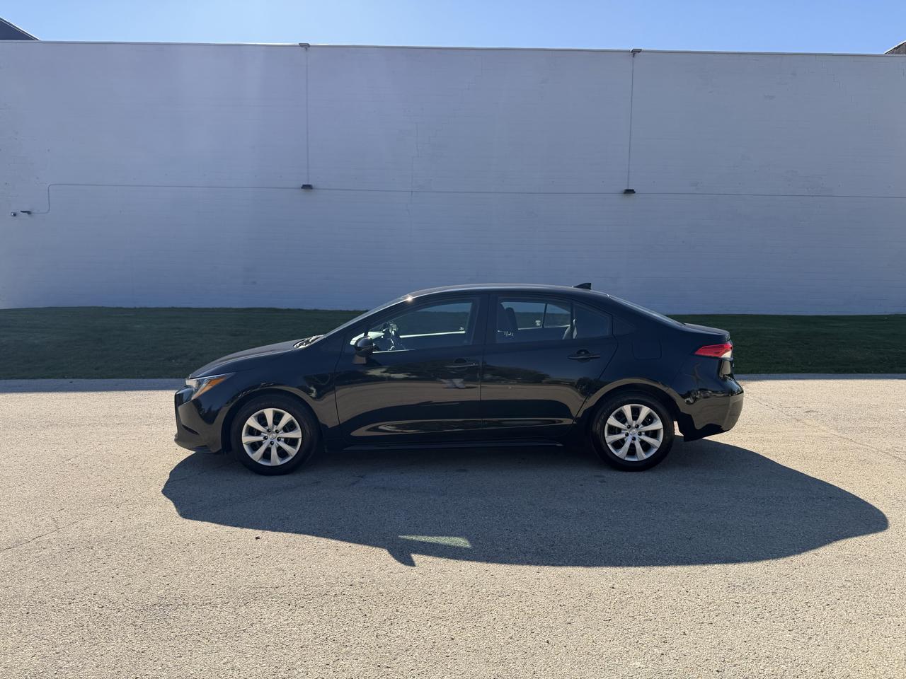 Toyota Corolla LE 2023