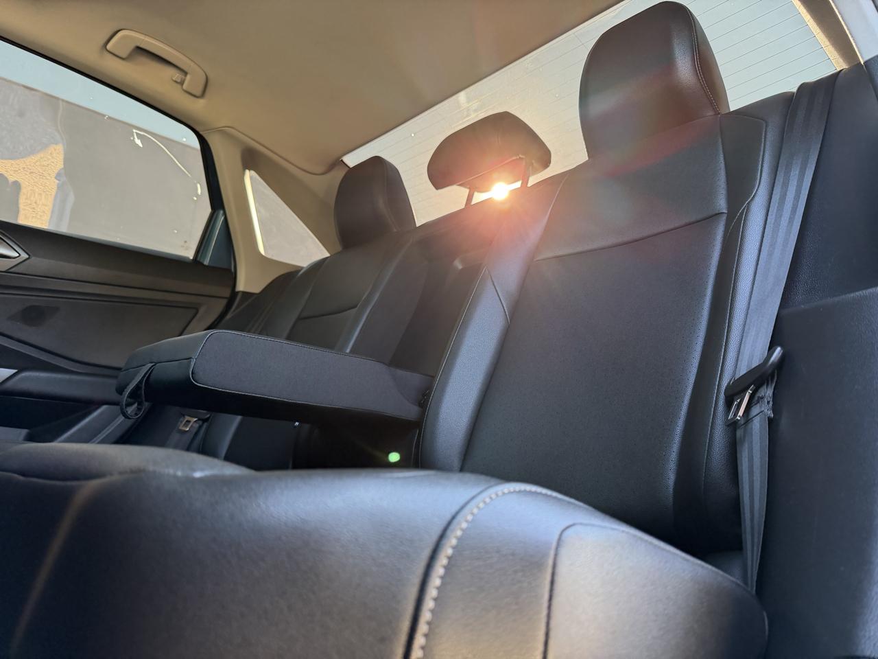 Volkswagen Jetta 1.4T SEL 8A 2019