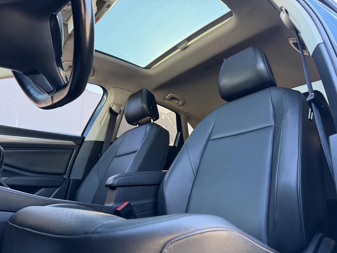 Volkswagen Jetta 1.4T SEL 8A 2019