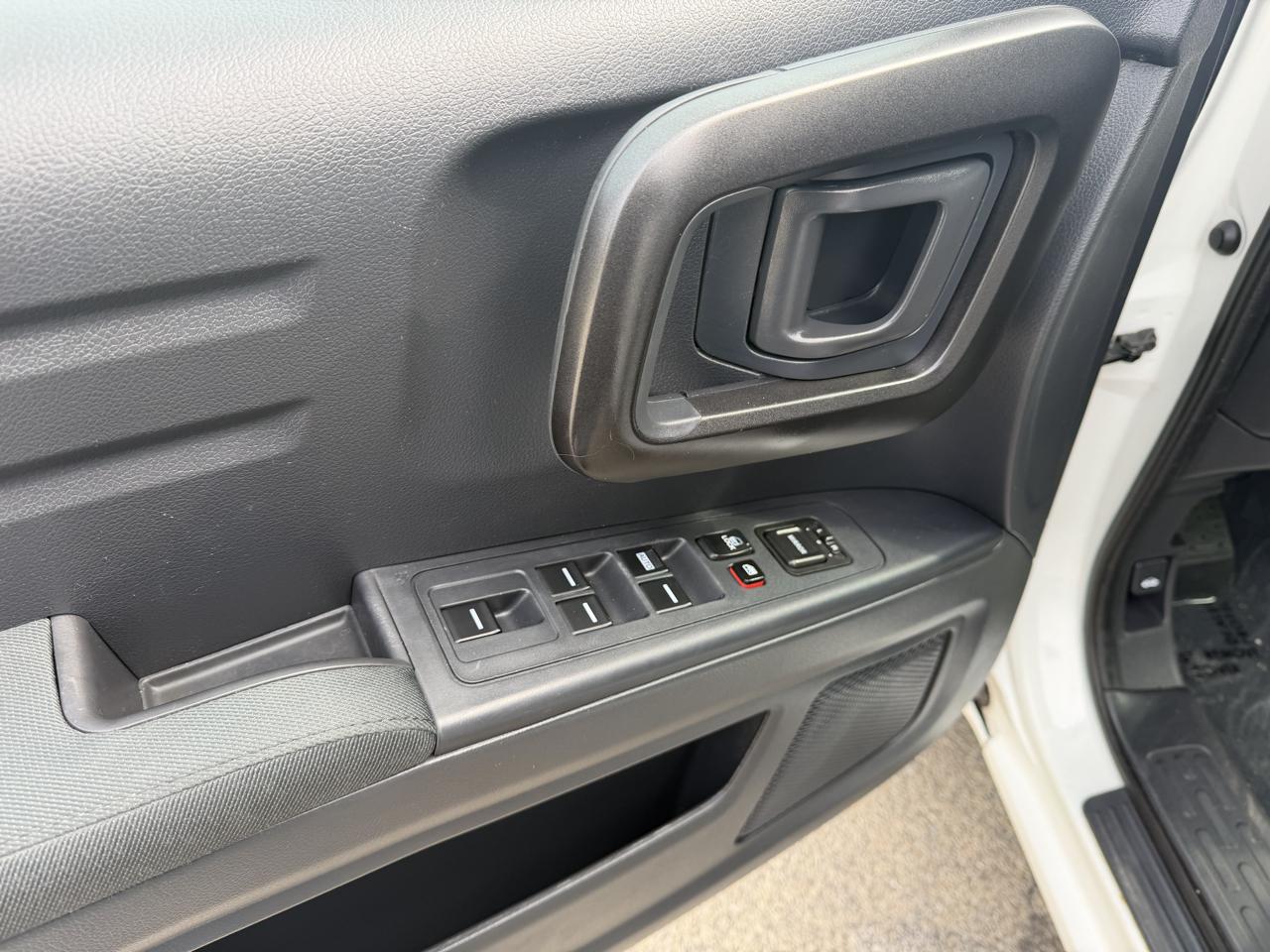 Honda Ridgeline Sport 2012