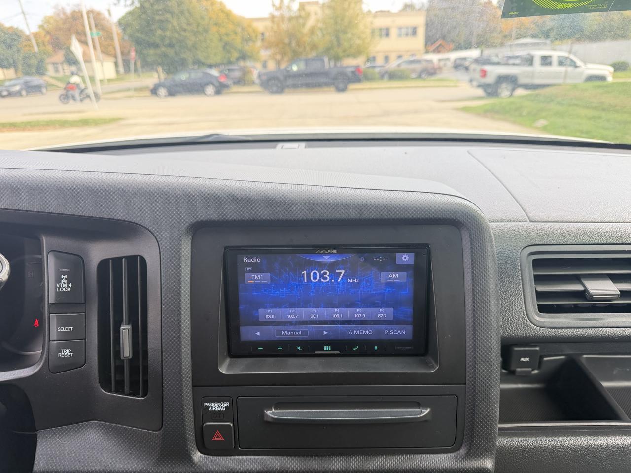 Honda Ridgeline Sport 2012