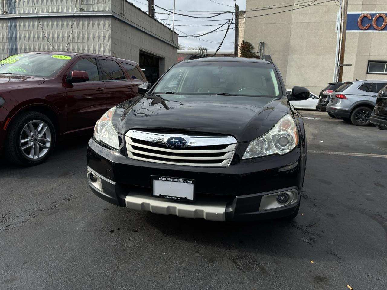 Subaru Outback 2.5i Limited 2011