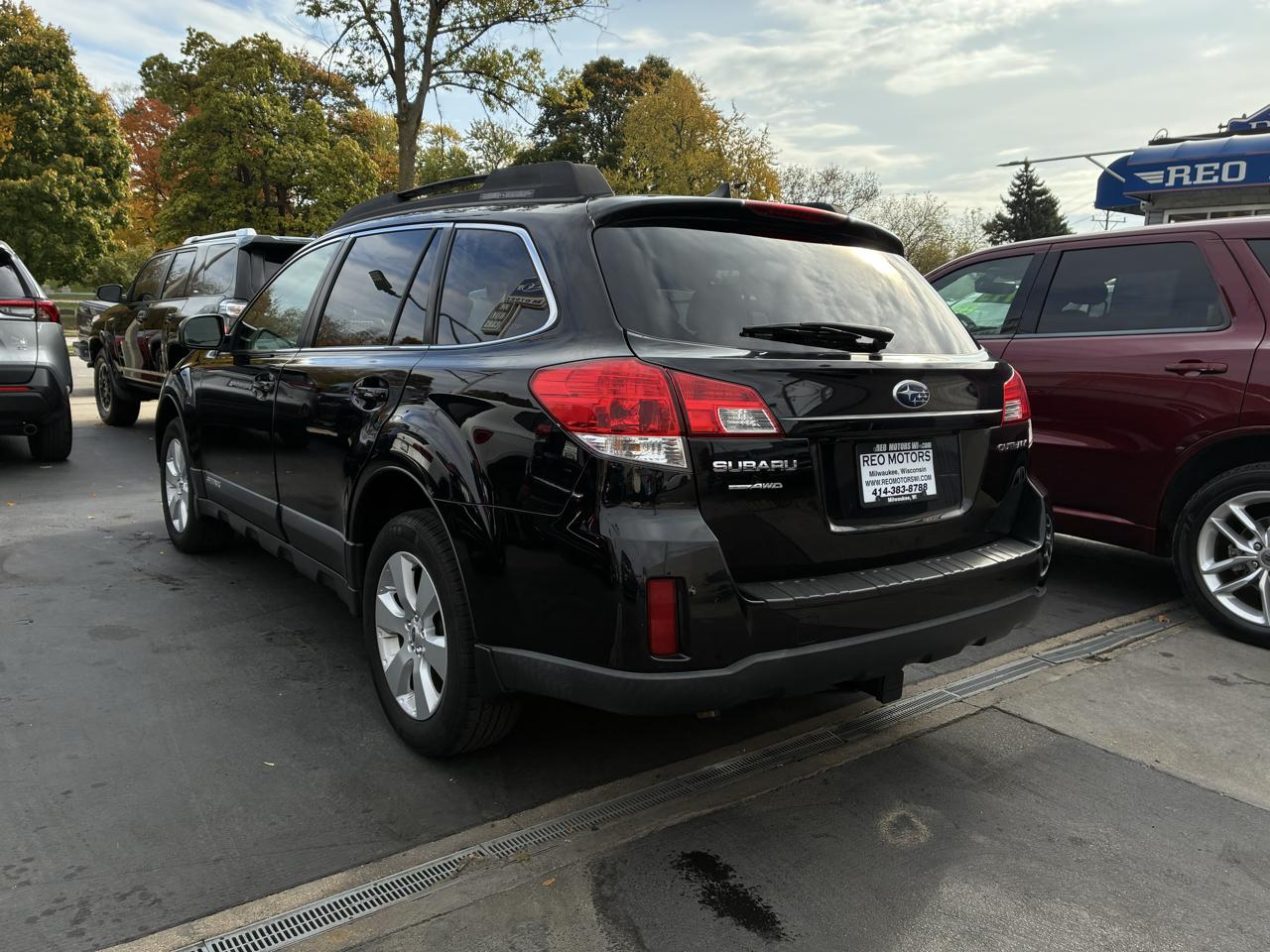 Subaru Outback 2.5i Limited 2011