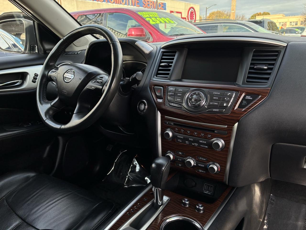 Nissan Pathfinder Platinum 2018