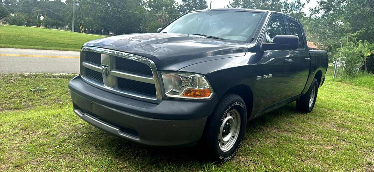 RAM 1500 4WD Crew Cab 140.5" ST 2010 RAM 1500 4WD Crew Cab 140.5" ST 2010