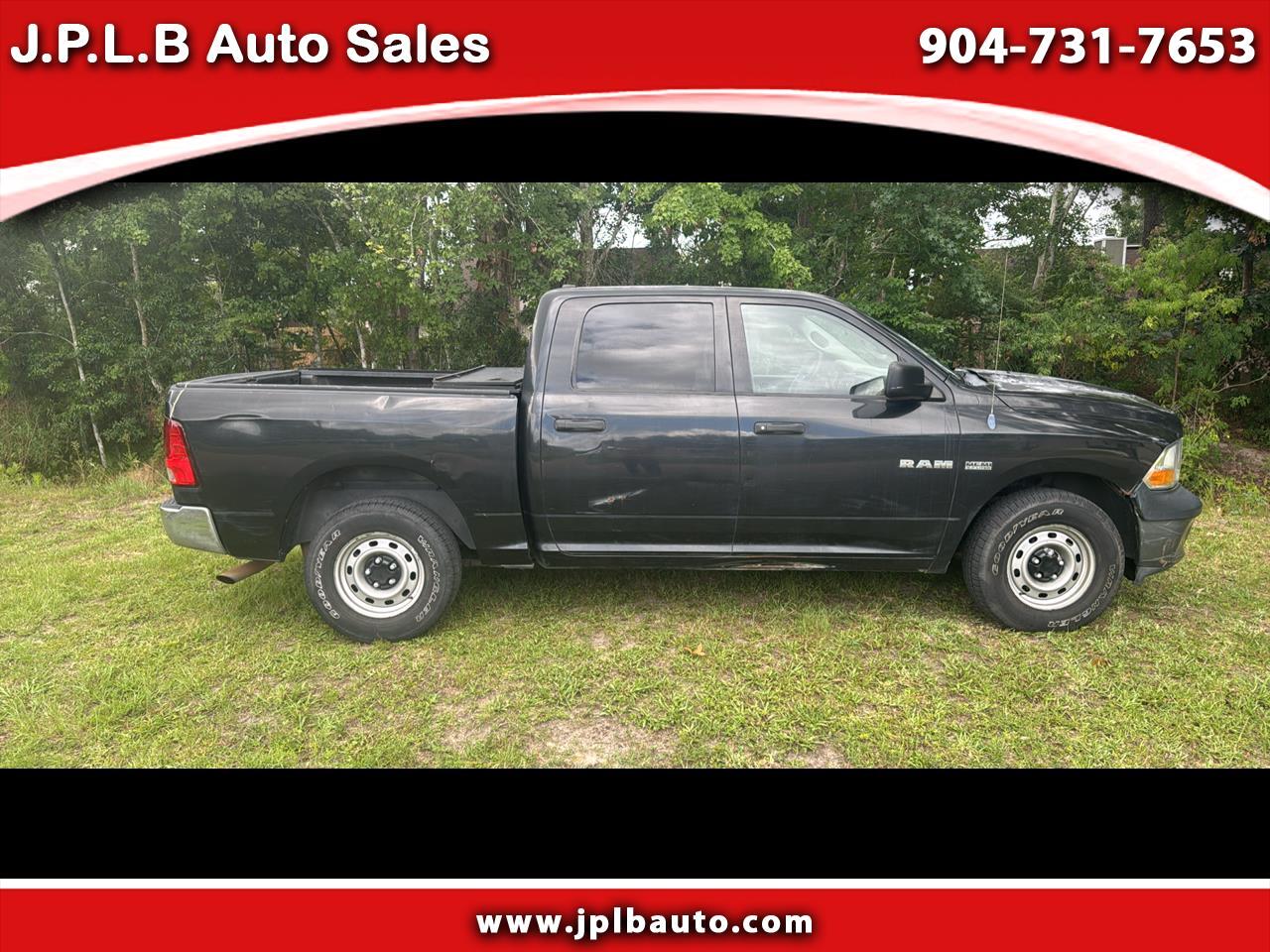 2010 RAM 1500 4WD Crew Cab 140.5" ST