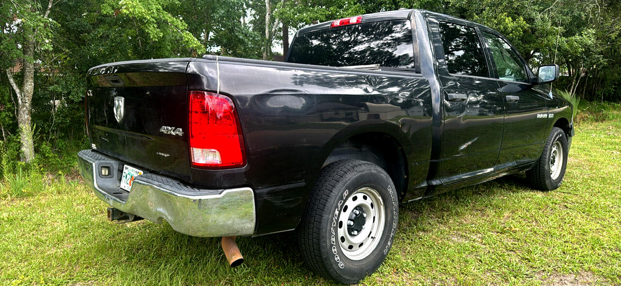 RAM 1500 4WD Crew Cab 140.5" ST 2010 RAM 1500 4WD Crew Cab 140.5" ST 2010