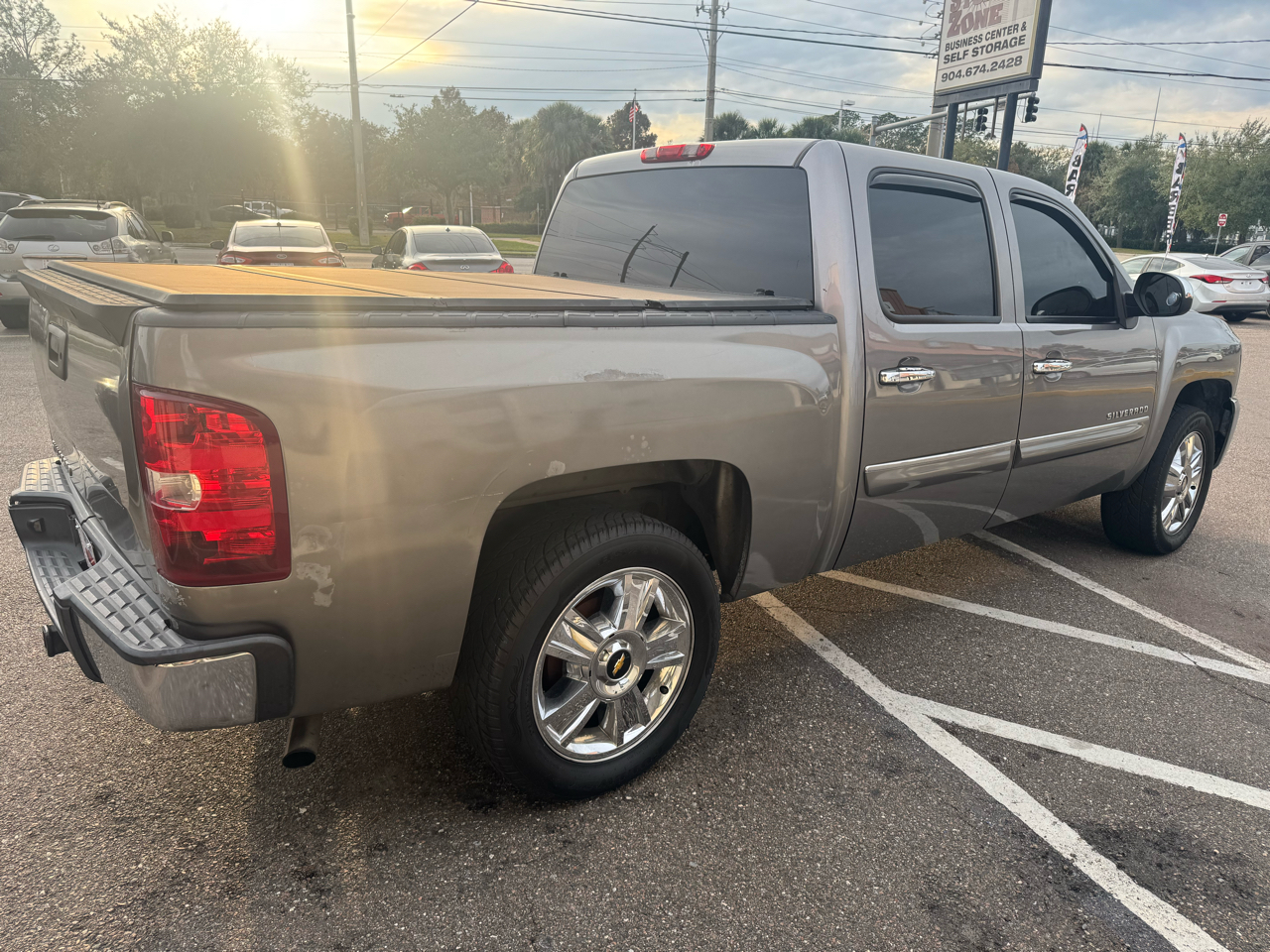 Chevrolet Silverado 1500 1LT Crew Cab 2WD 2013