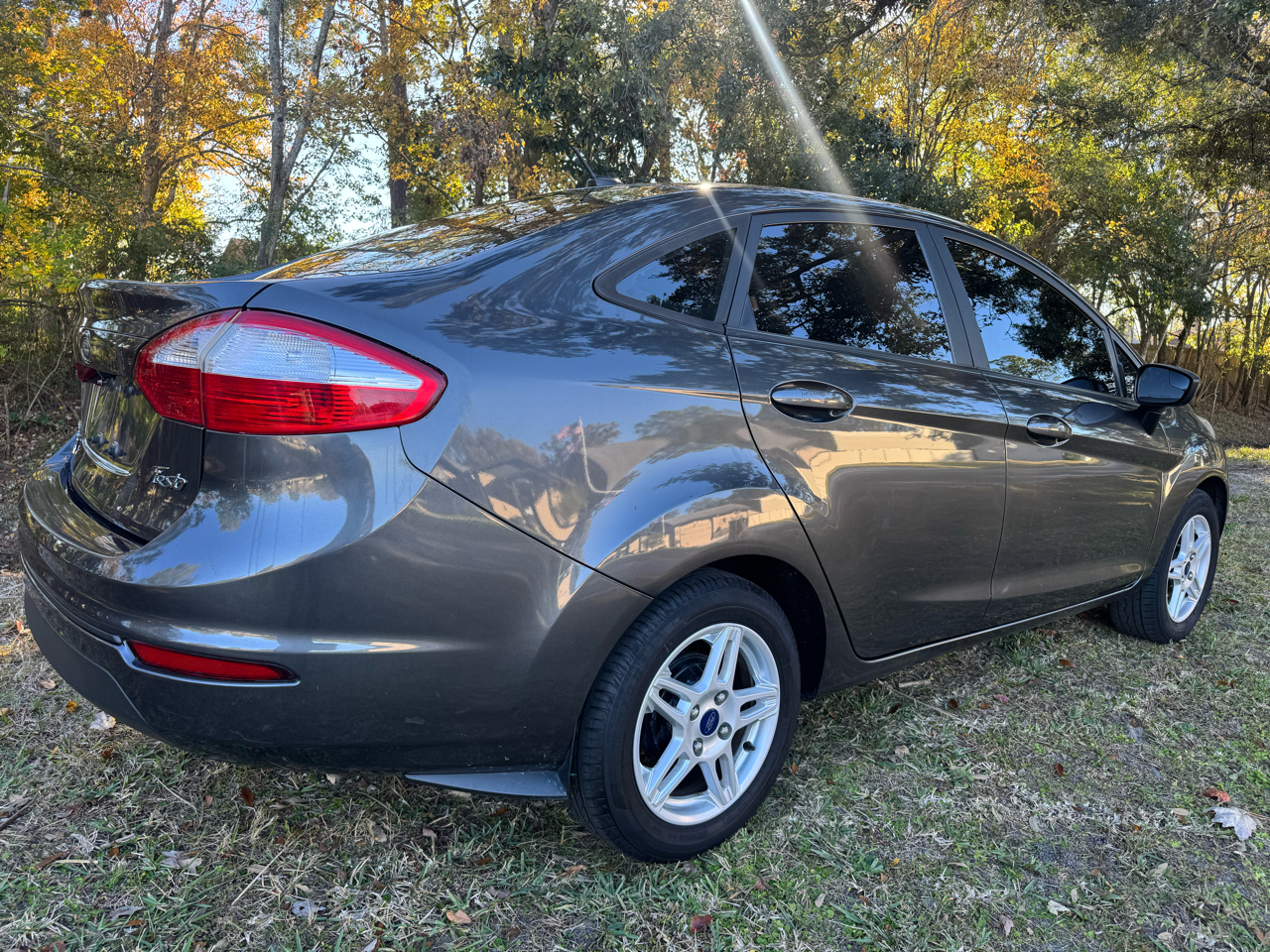 Ford Fiesta SE Sedan 2018