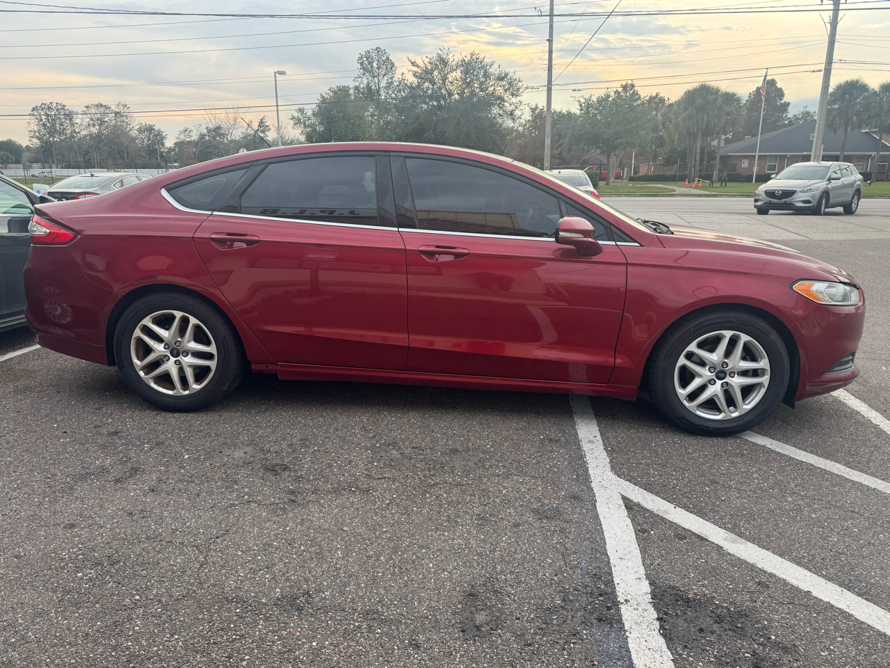 Ford Fusion SE 2016