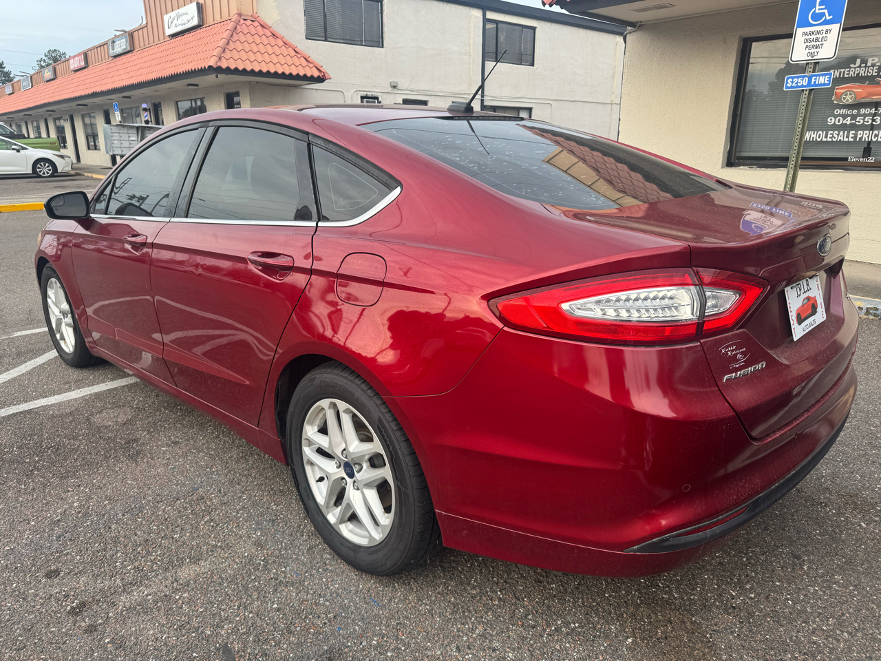 Ford Fusion SE 2016