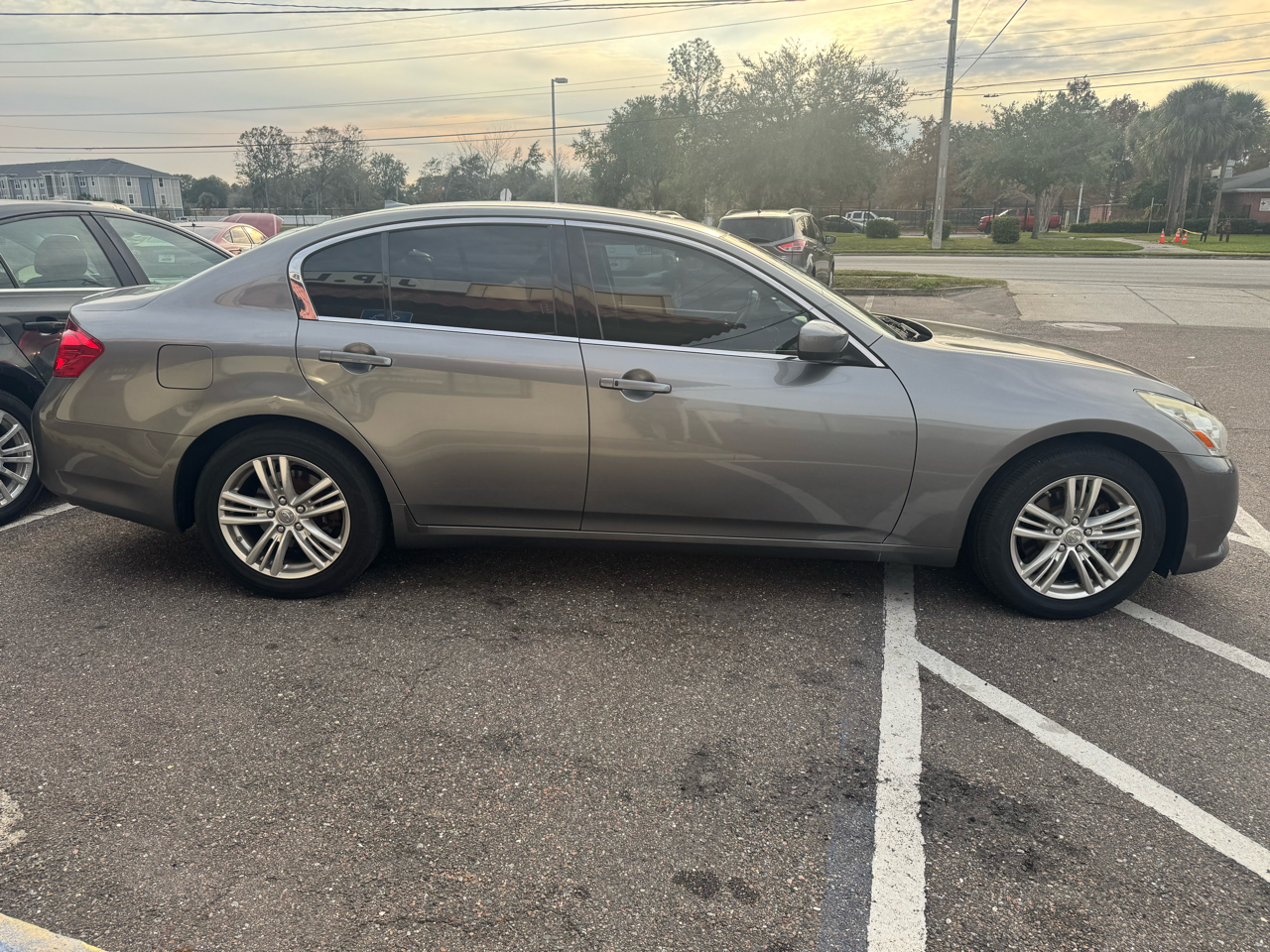 Infiniti G Sedan 37x AWD 2012