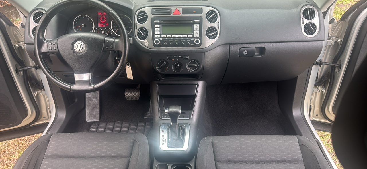 Volkswagen Tiguan SEL 2009